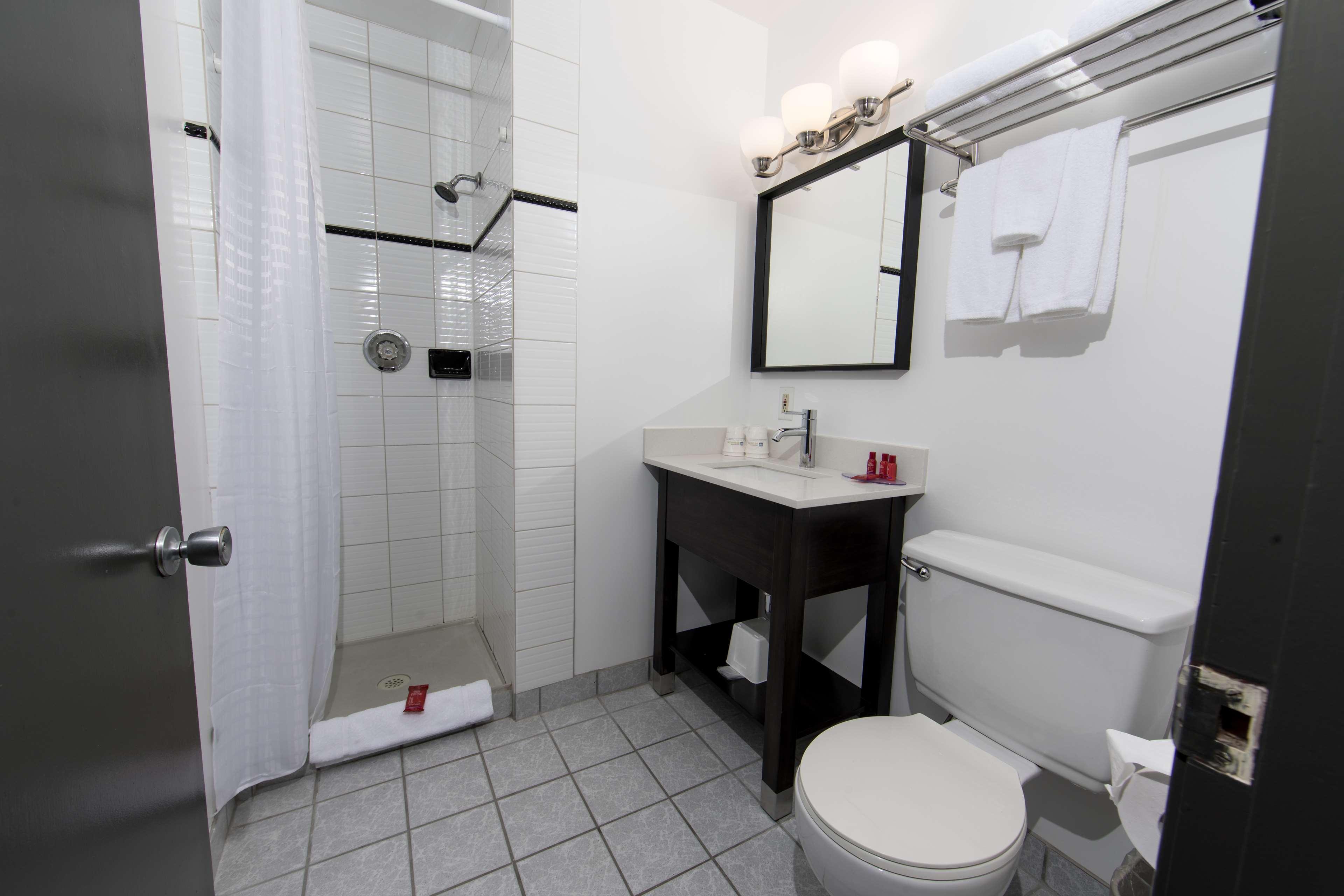 Surestay Hotel By Best Western Каслгар Екстер'єр фото